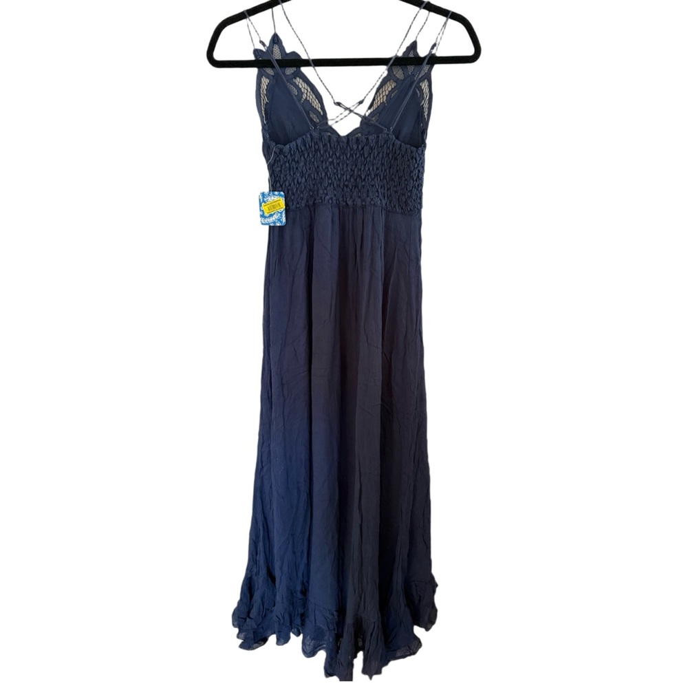FREE PEOPLE *NWT* Adella Crochet Maxi Dress in Midnight Blue/Navy Size XS - Picture 7 of 11